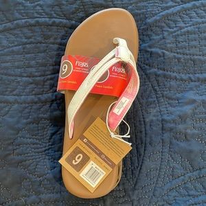 NWT Women’s Flojo Memory Foam
